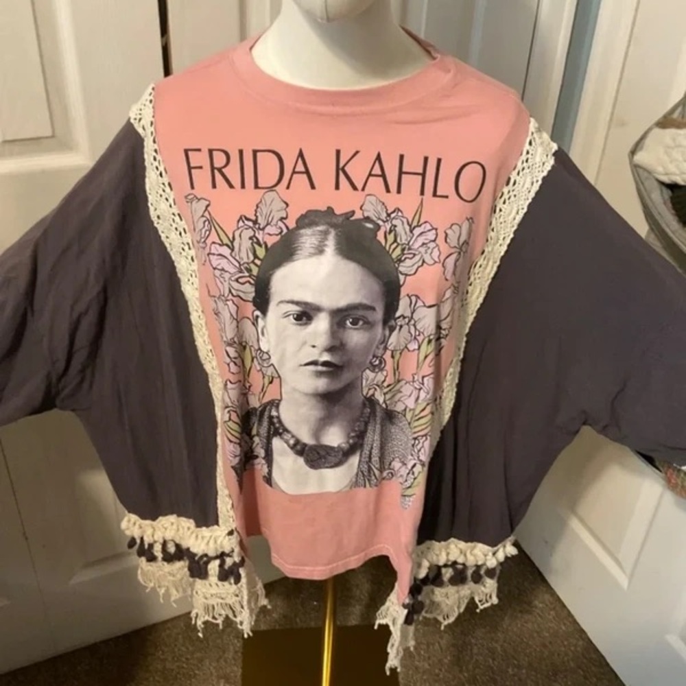 Pink & Gray Girls' Graphic Pullover Top